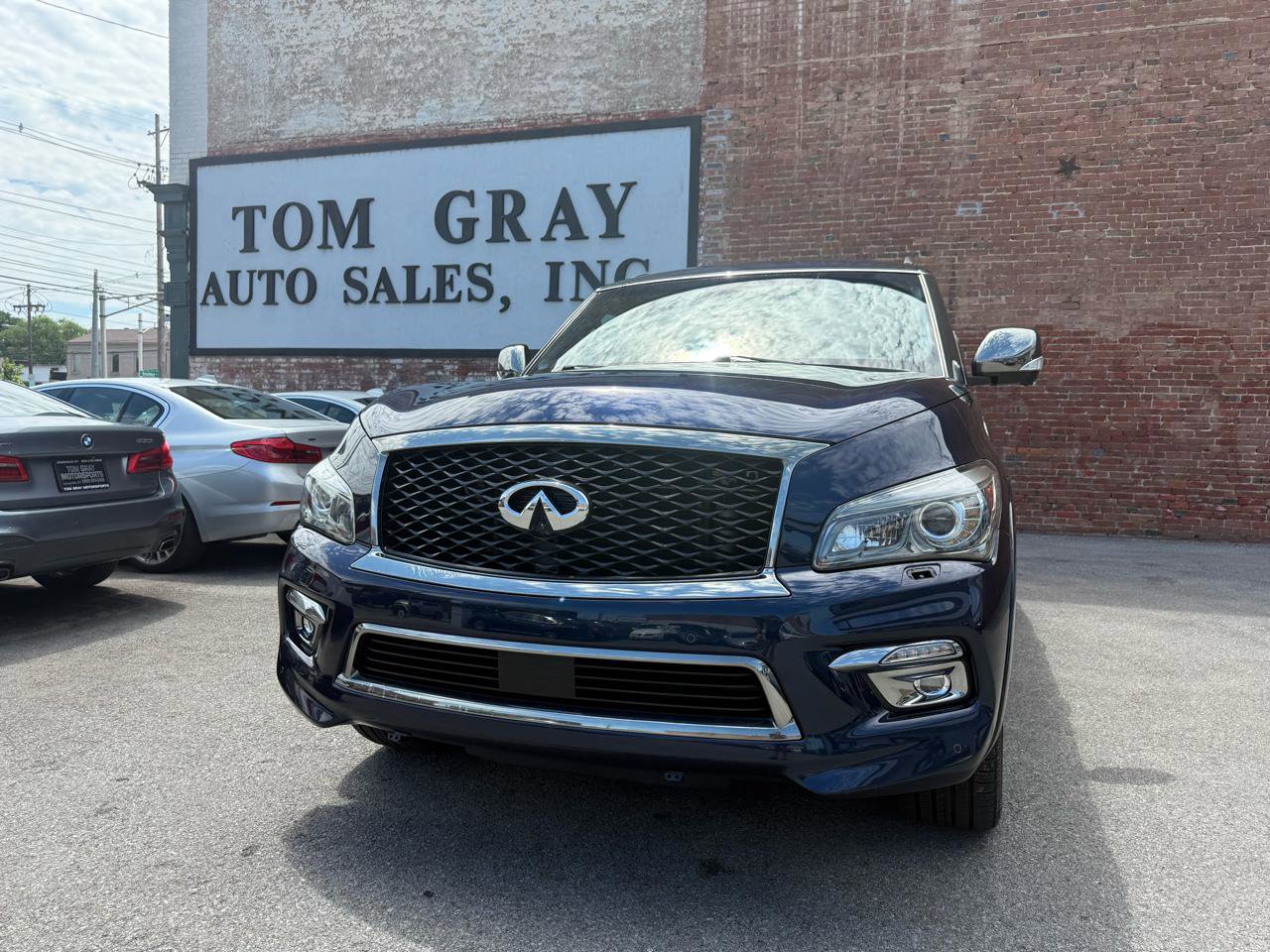 Used 2017 INFINITI QX80 Limited