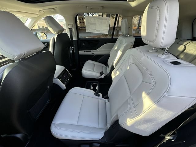 New 2026 Lincoln Aviator Reserve AWD/4WD image 23