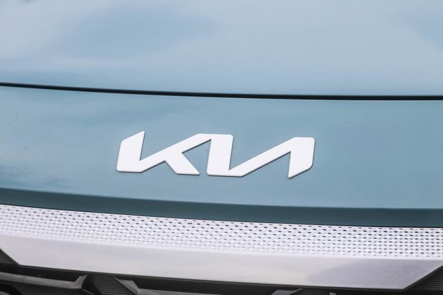 Certified 2024 Kia Seltos EX FWD image 7