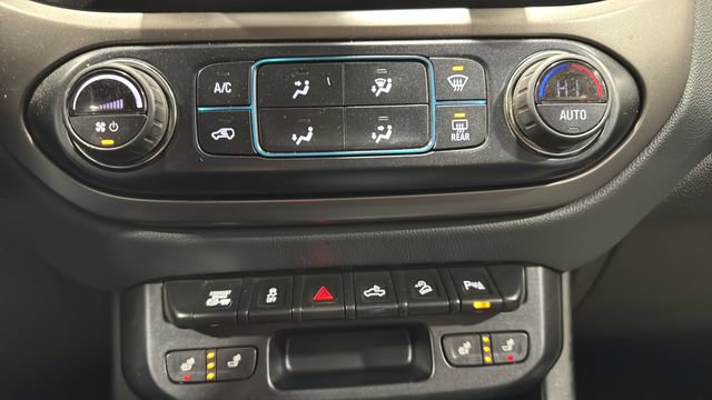 Used 2020 Chevrolet Colorado Z71 image 18
