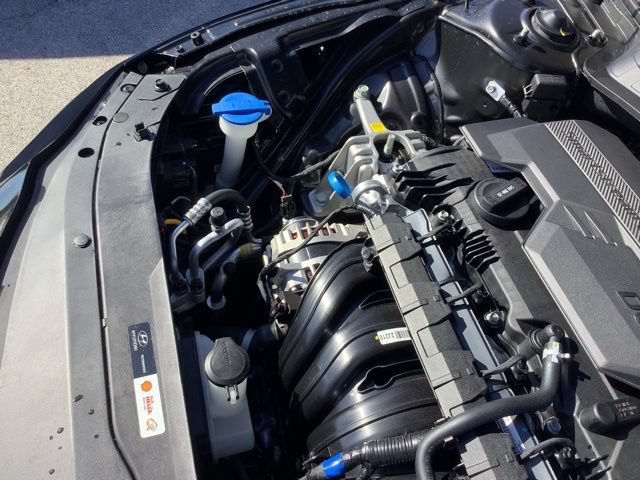 New 2026 Hyundai Elantra Sport FWD image 18