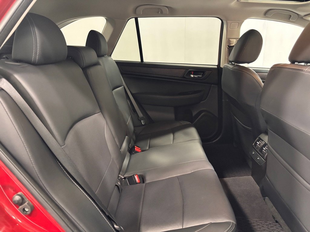 Used 2017 Subaru Outback 2.5i Limited AWD/4WD image 24