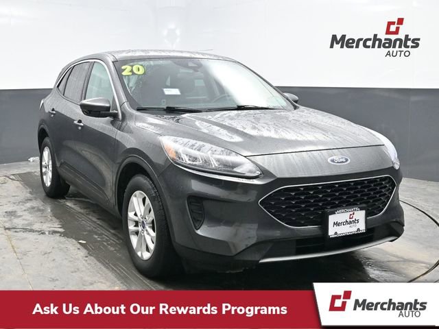 Used 2020 Ford Escape SE image 1