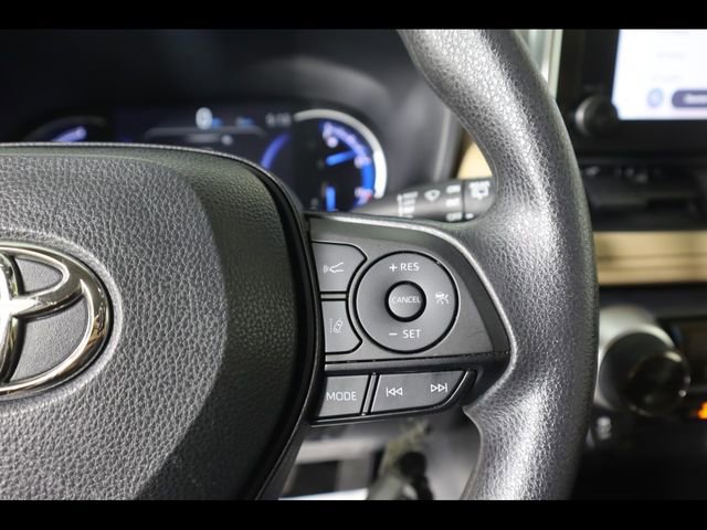 Used 2023 Toyota RAV4 LE image 24