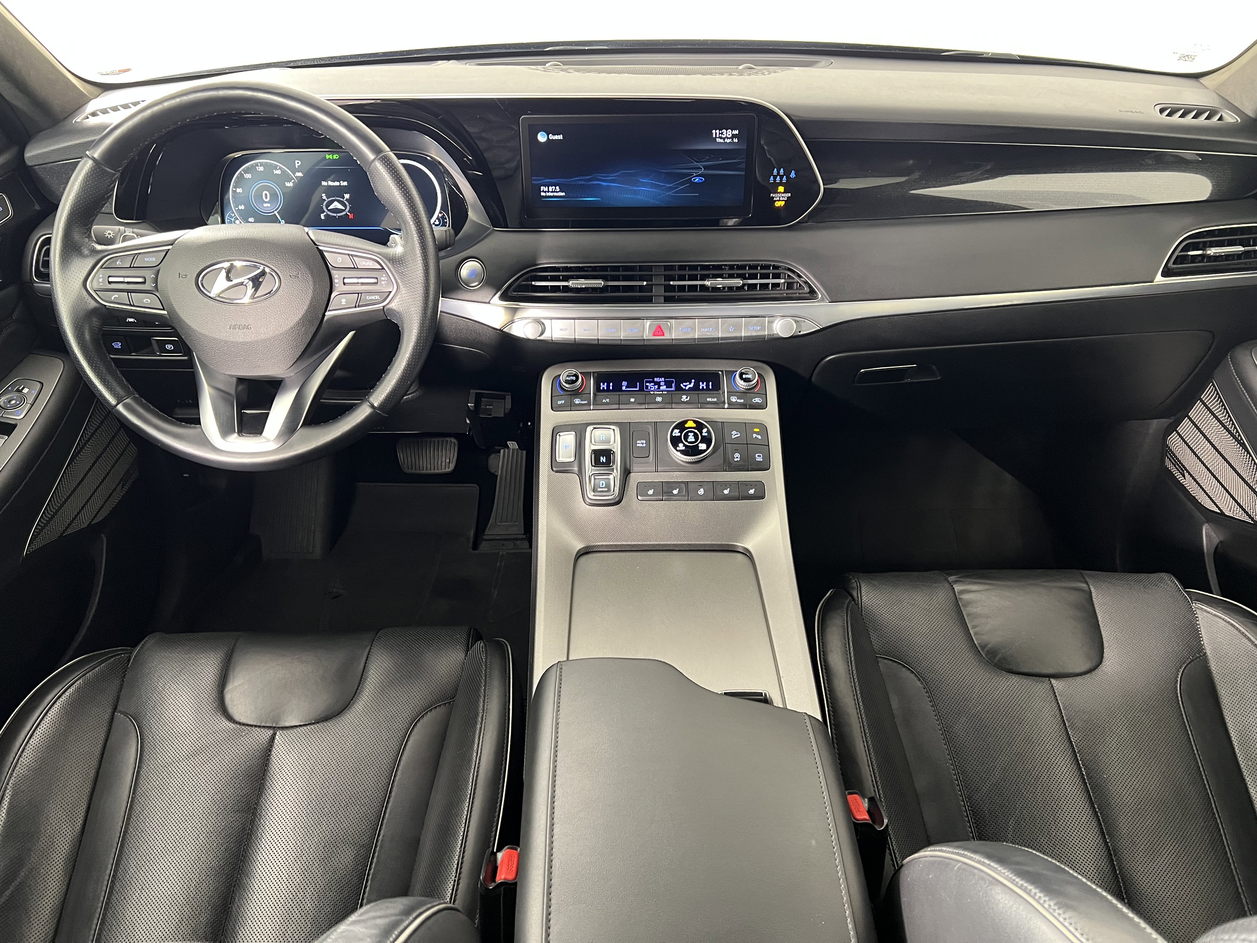 Used 2022 Hyundai Palisade Calligraphy w/ Winter Package image 21