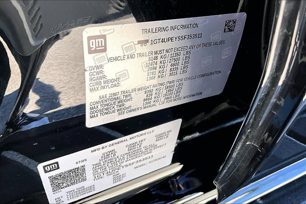 Used 2025 GMC Sierra 2500 AT4 w/ AT4 Premium Plus Package AWD/4WD image 32