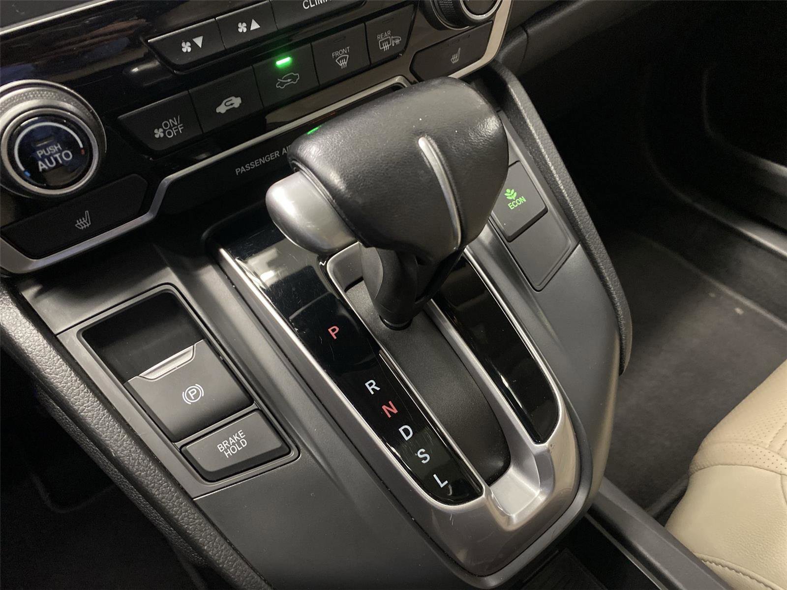 Used 2018 Honda CR-V Touring image 26