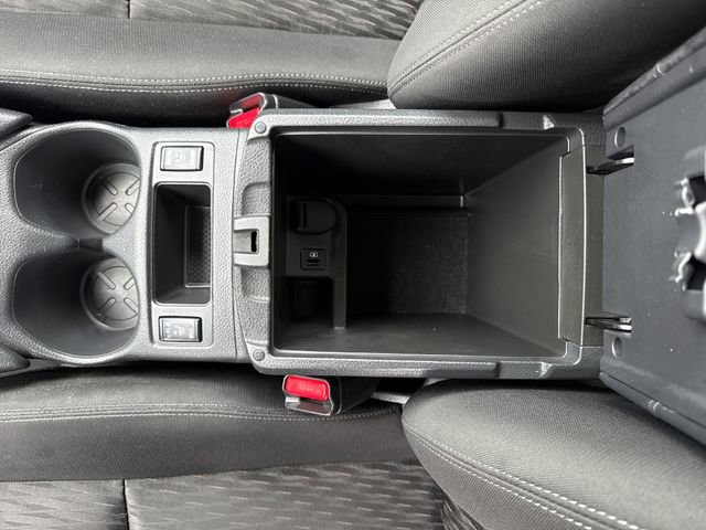 Used 2020 Nissan Rogue SV image 25