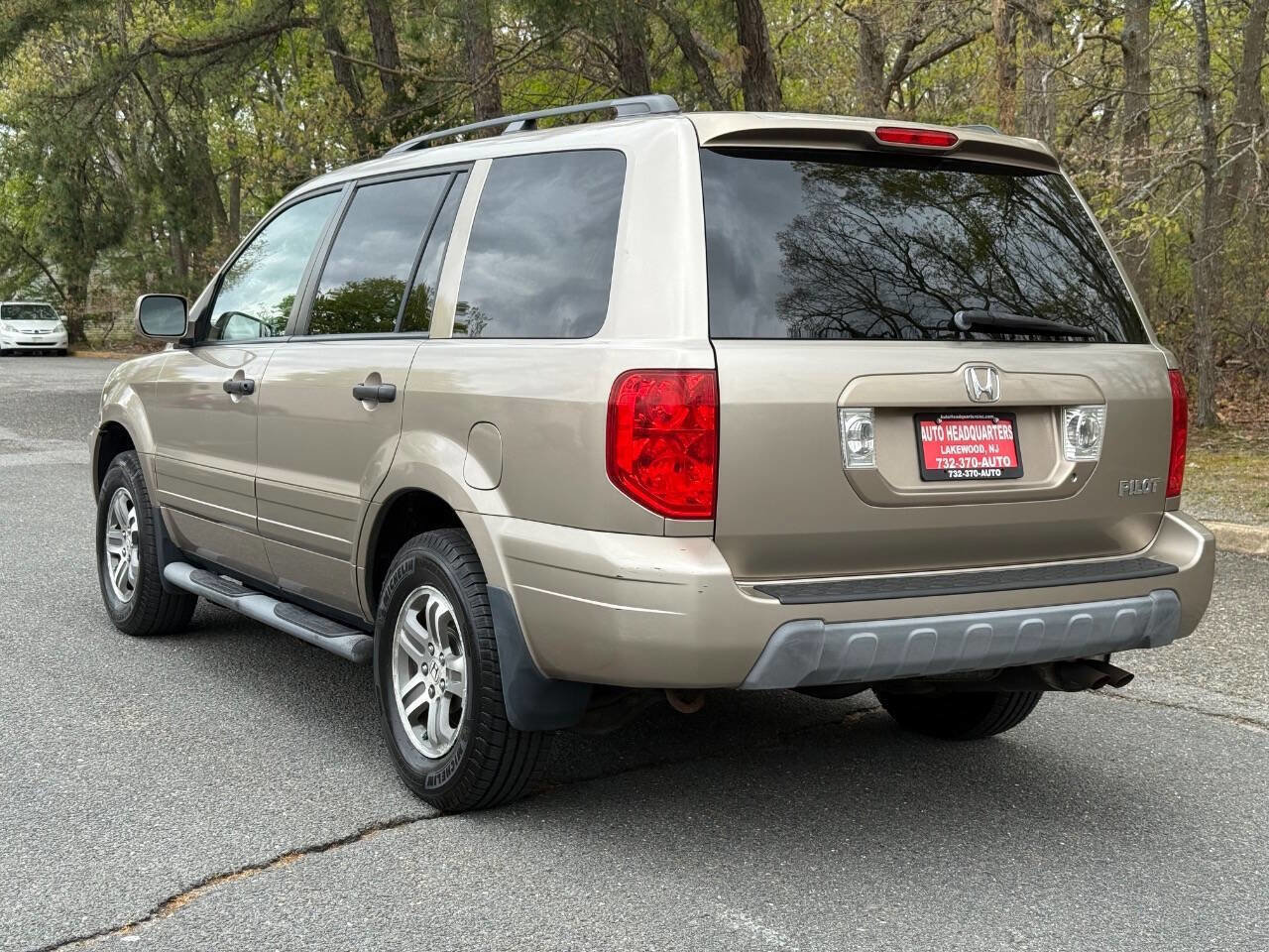 Used 2004 Honda Pilot EX image 9