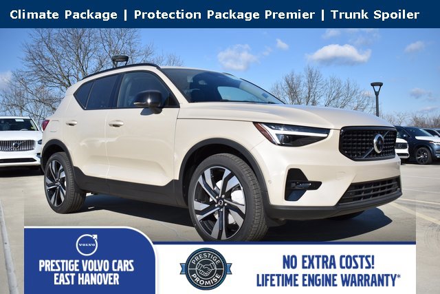 New 2025 Volvo XC40 B5 Ultra w/ Protection Package Premier