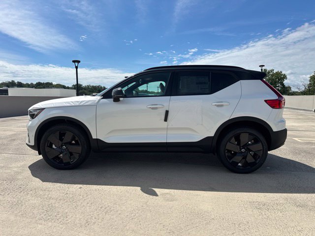 New 2026 Volvo XC40 B5 Ultra w/ Protection Package Premier AWD/4WD image 4