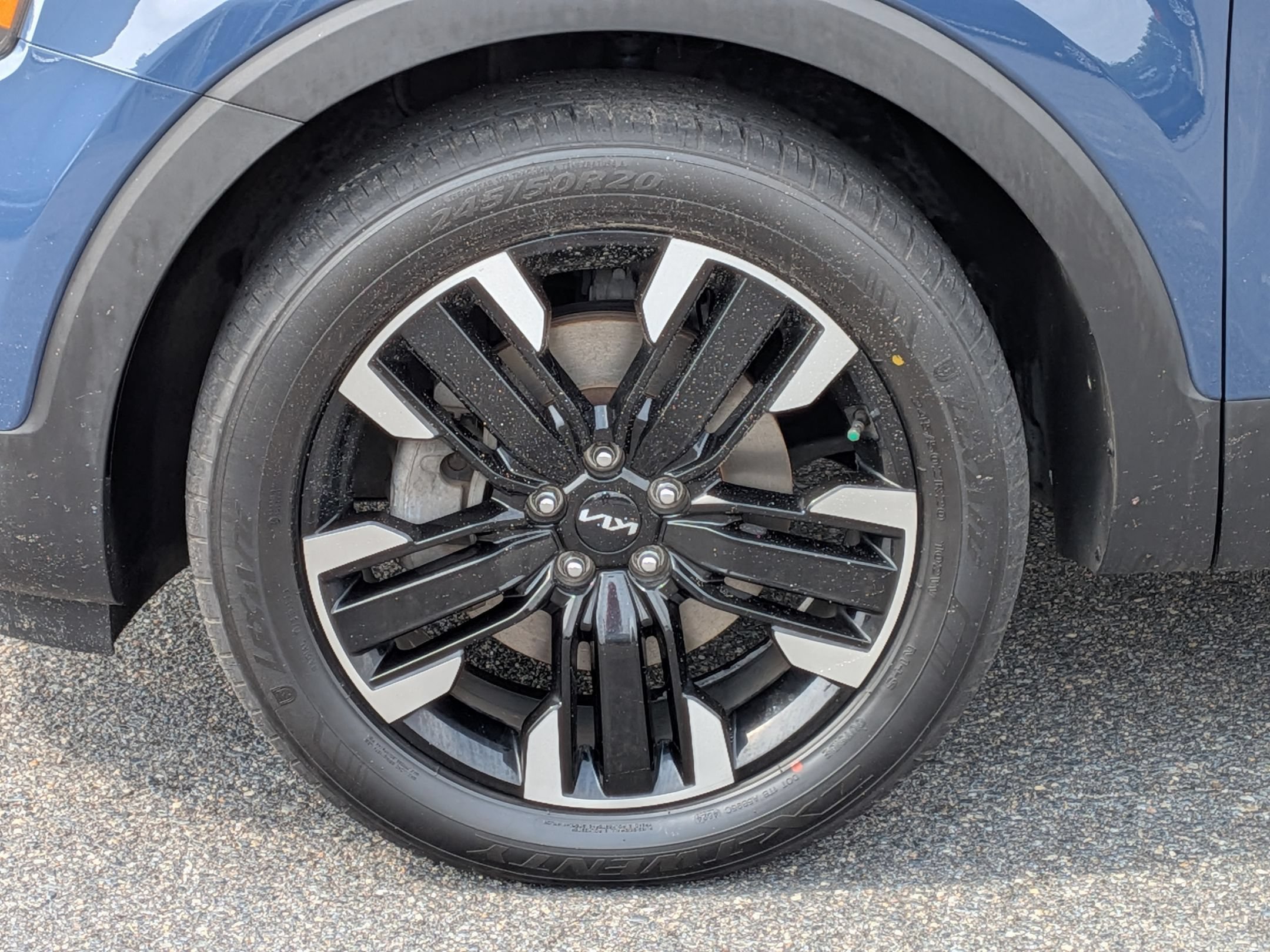Used 2023 Kia Telluride SX FWD image 10