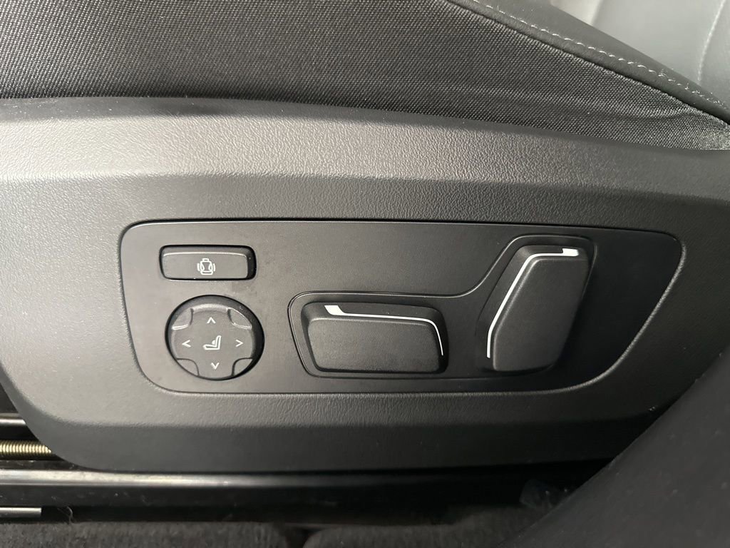 Used 2025 BMW X3 xDrive30i w/ Convenience Package image 10