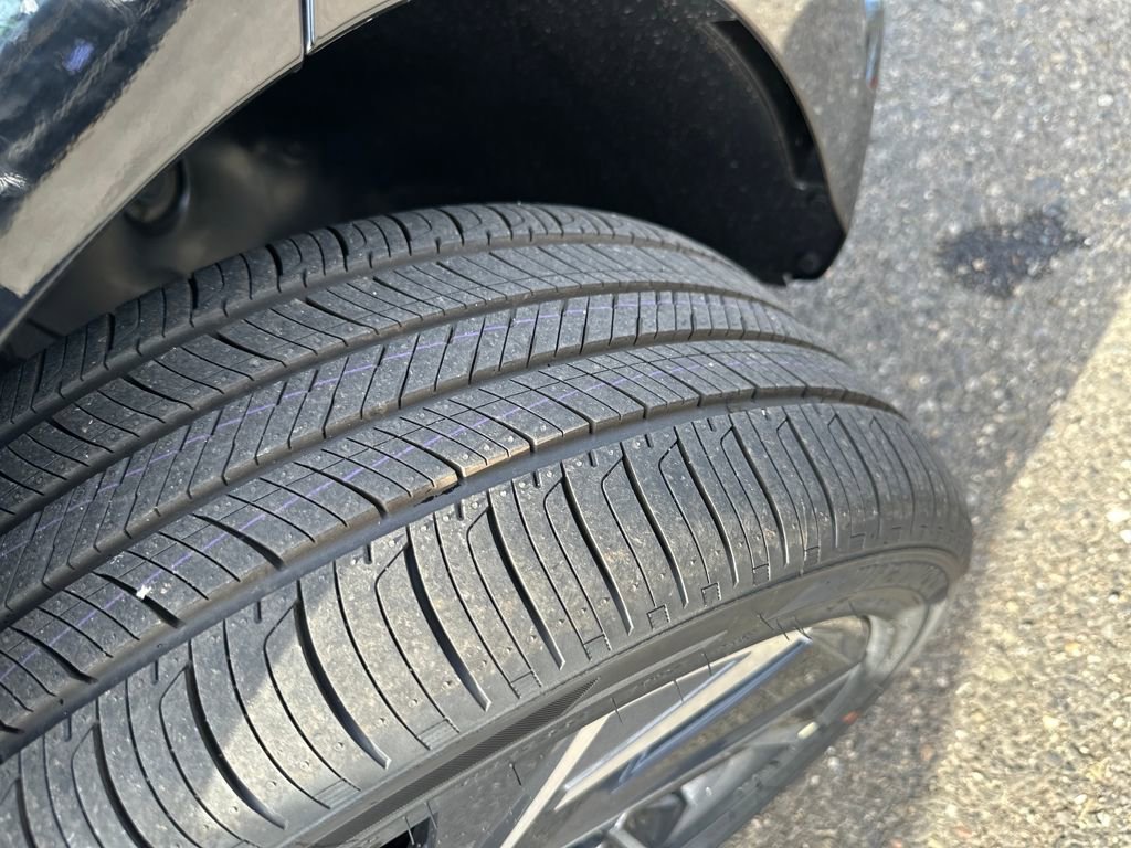 New 2026 Hyundai Elantra Limited image 18