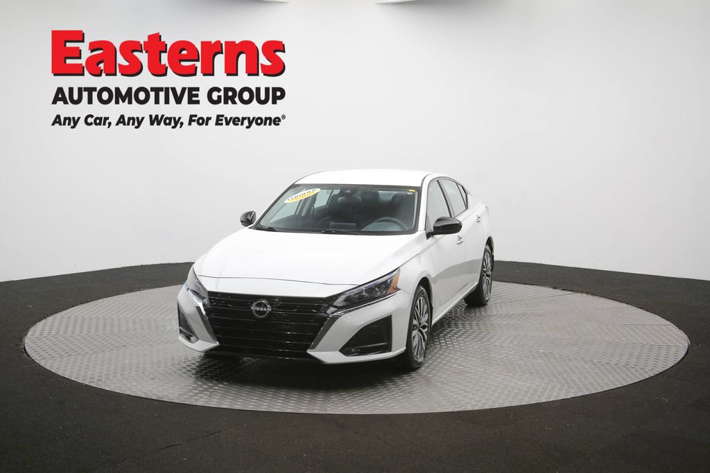 Used 2023 Nissan Altima 2.5 SV AWD/4WD image 39