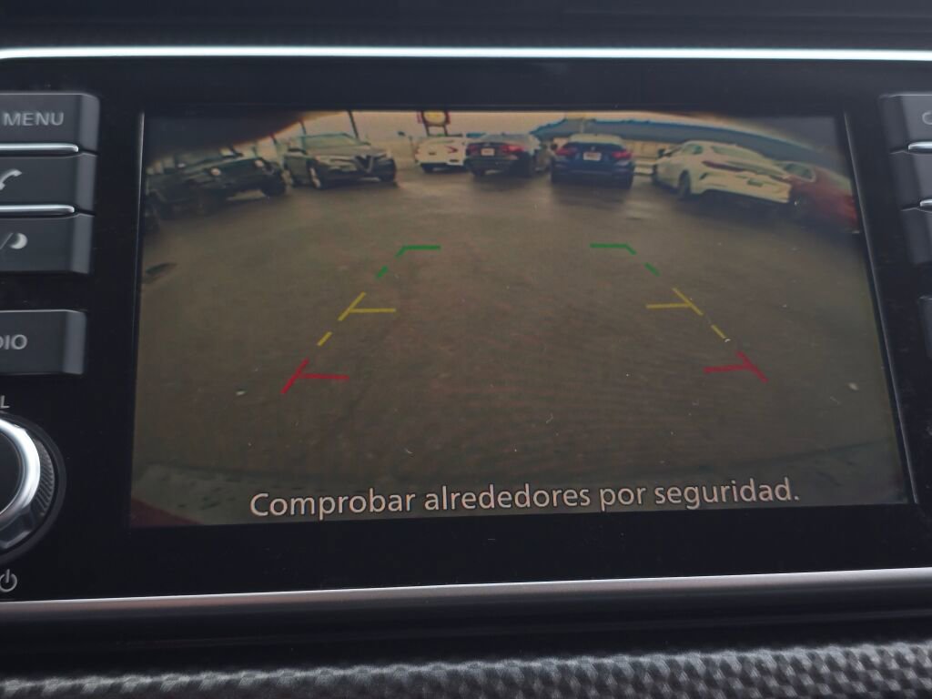 Used 2020 Nissan Kicks SV image 27