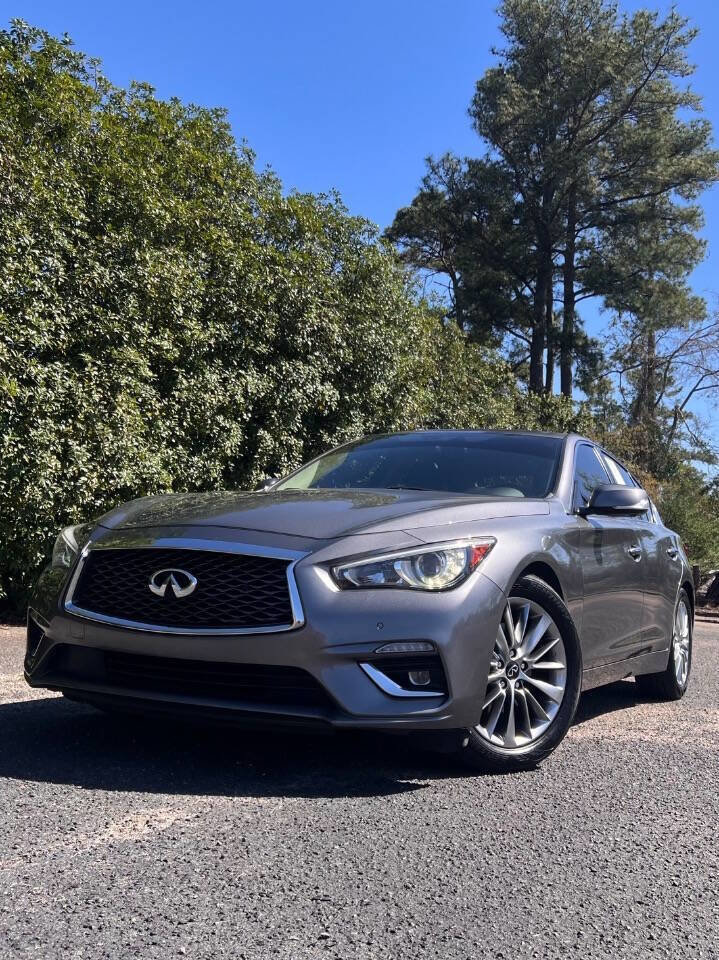 Used 2021 INFINITI Q50 Luxe RWD image 2