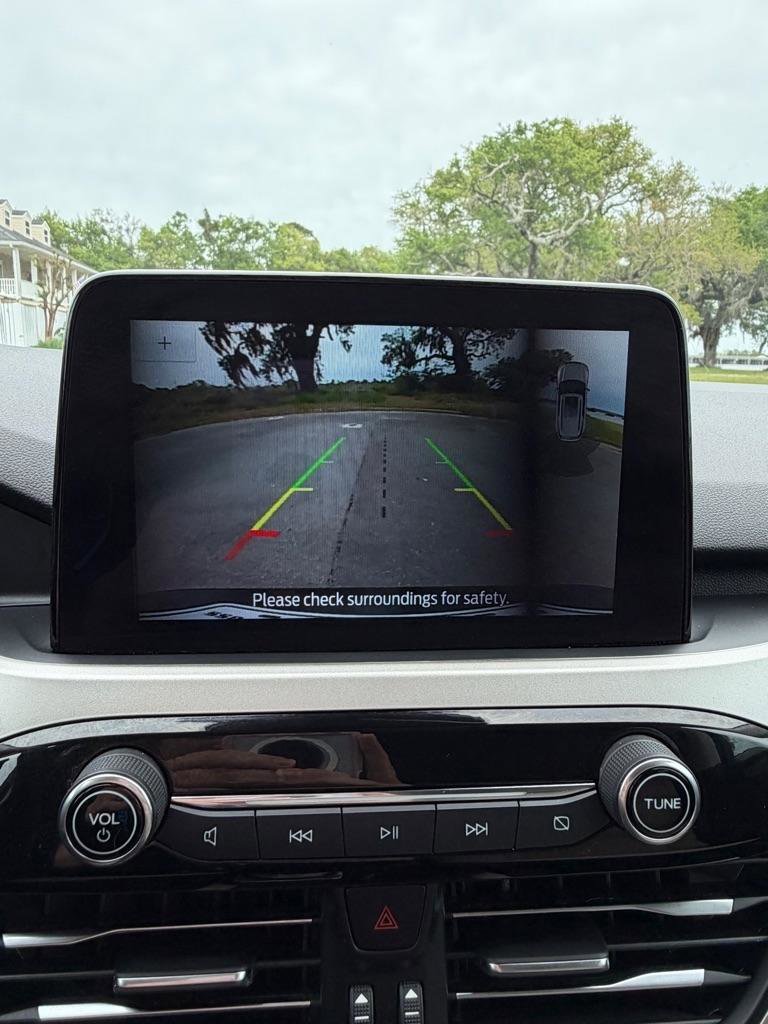 Used 2022 Ford Escape SE FWD image 26