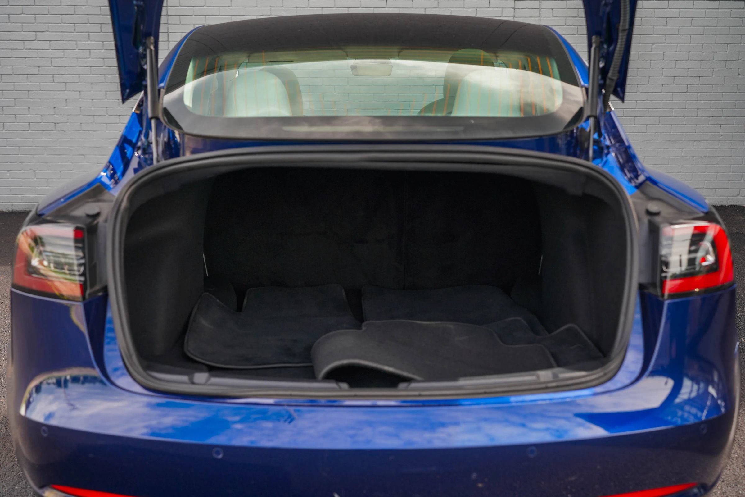 Used 2018 Tesla Model 3 Long Range AWD/4WD image 31
