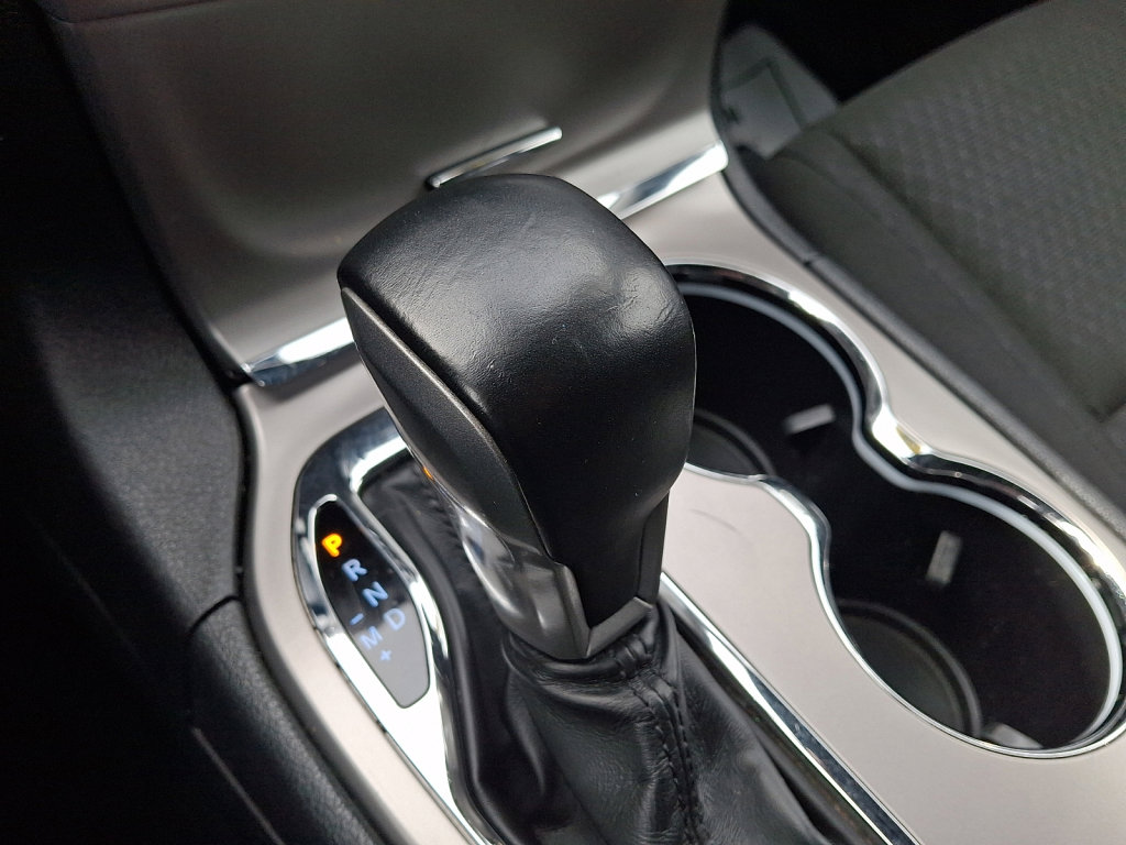 Used 2021 Jeep Grand Cherokee Laredo image 30