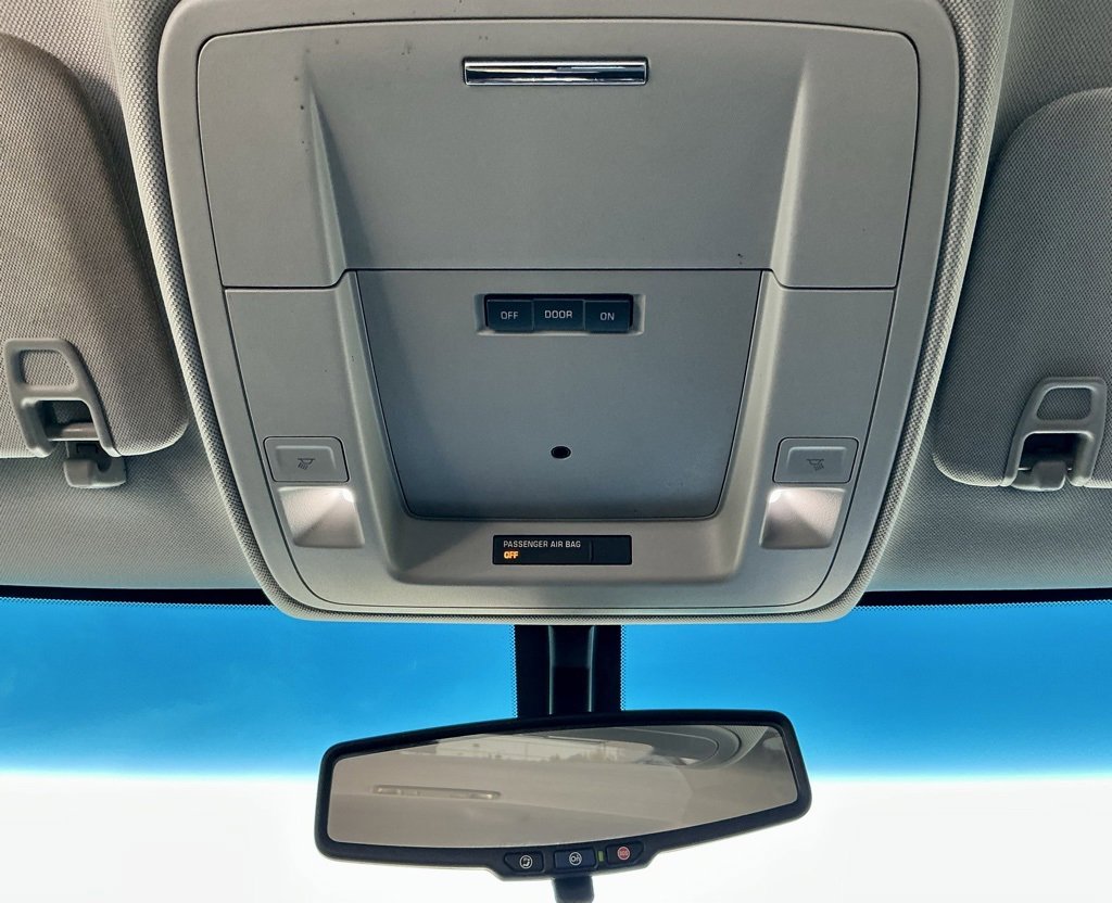 Used 2018 Chevrolet Silverado 1500 LT w/ All Star Edition image 32