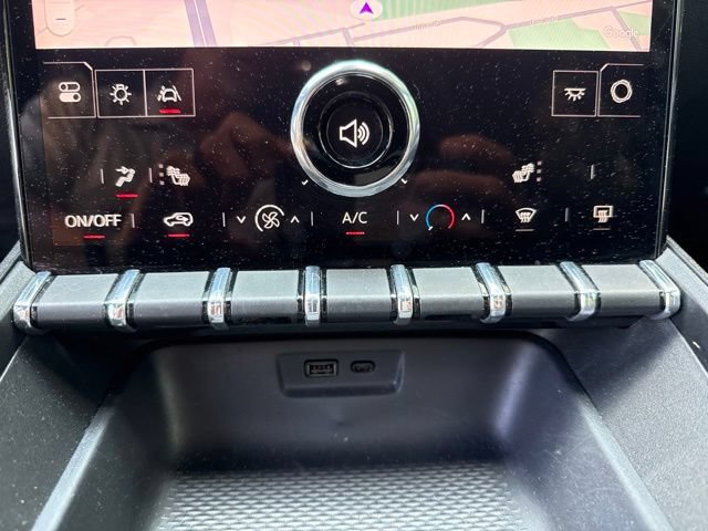 Used 2025 GMC Terrain Elevation AWD/4WD image 19