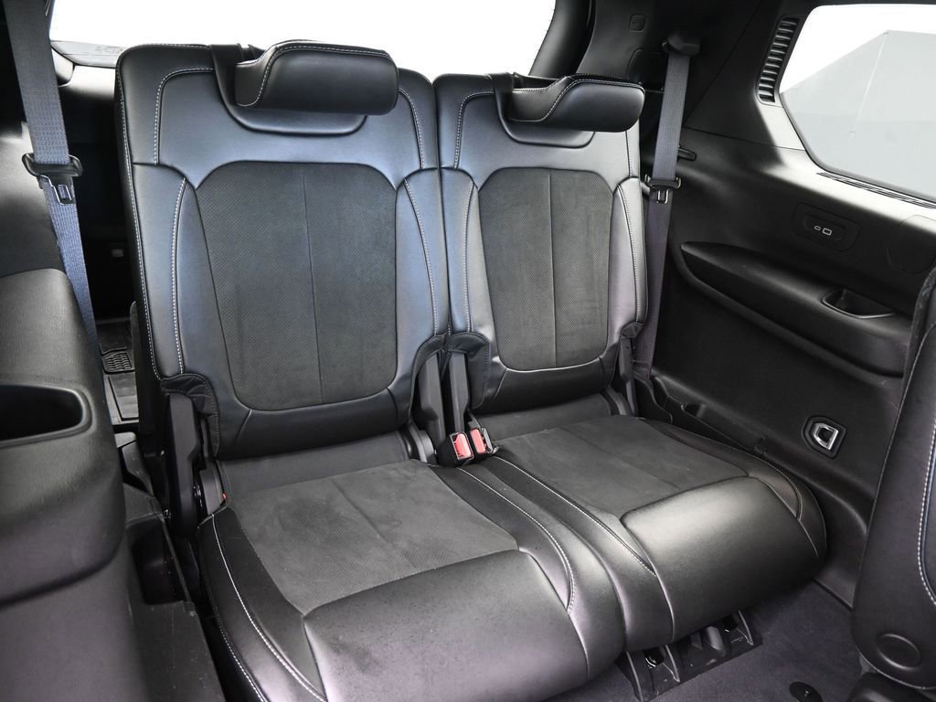 Used 2023 Jeep Grand Cherokee L Laredo RWD image 44