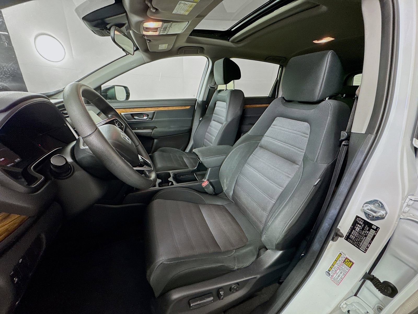 Used 2019 Honda CR-V EX image 10