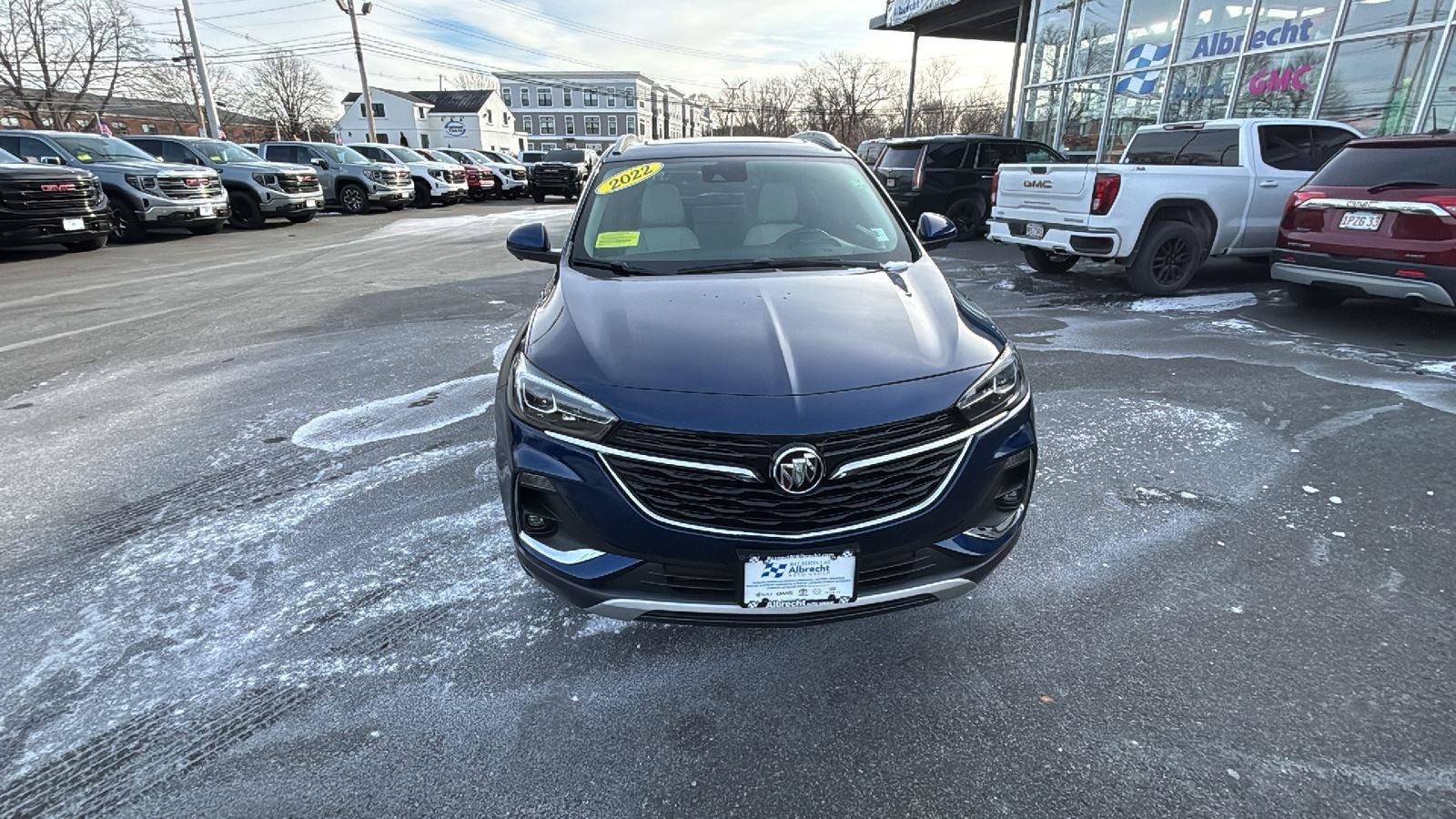 Certified 2022 Buick Encore GX Essence w/ Advanced Technology Package image 2