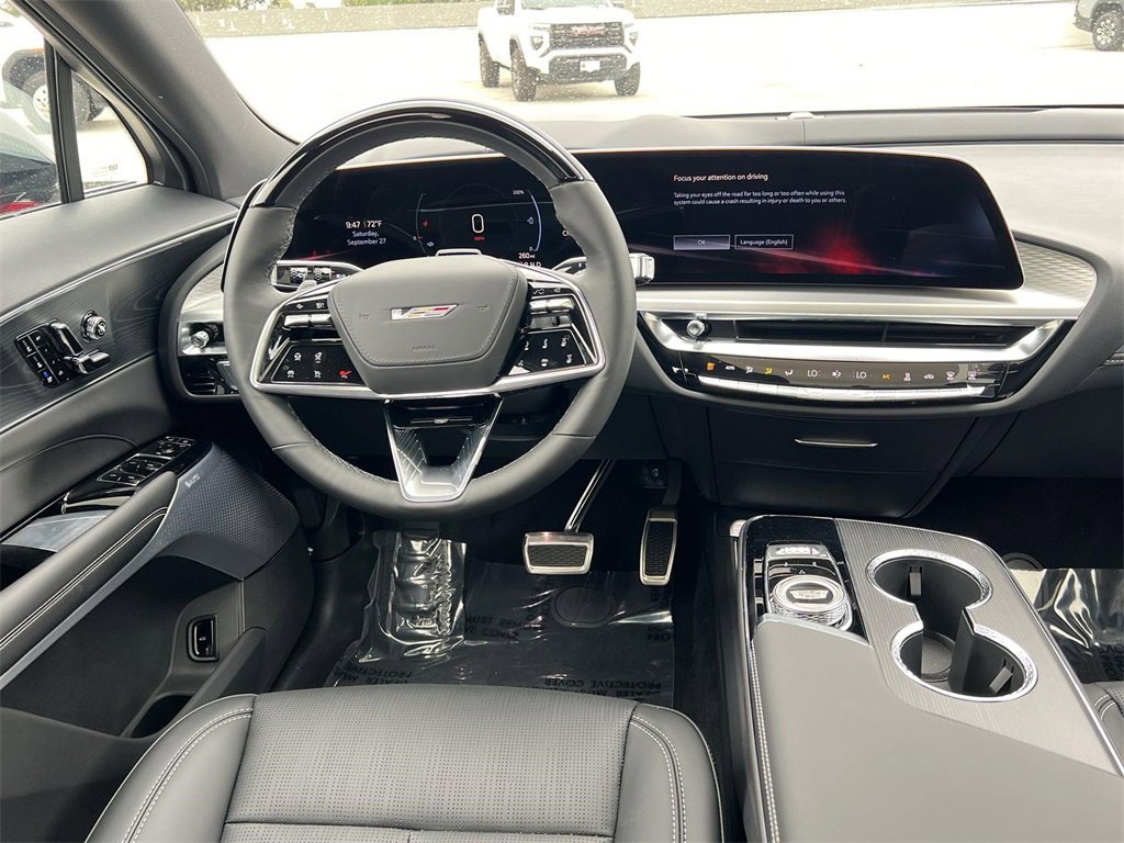 New 2026 Cadillac Lyriq V image 11