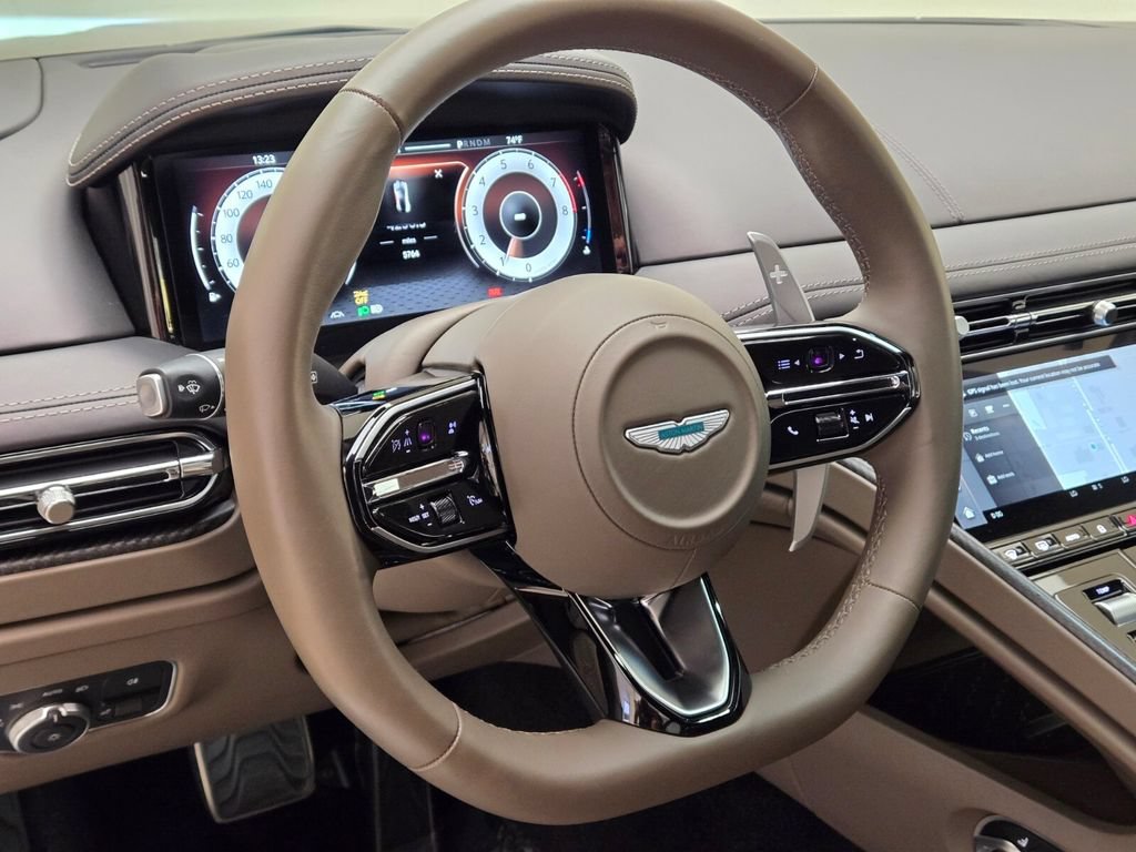 Used 2024 Aston Martin DB12 Coupe RWD image 34