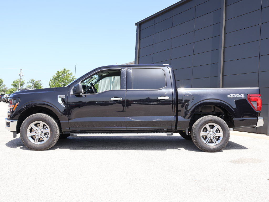 Used 2025 Ford F150 XLT AWD/4WD image 2