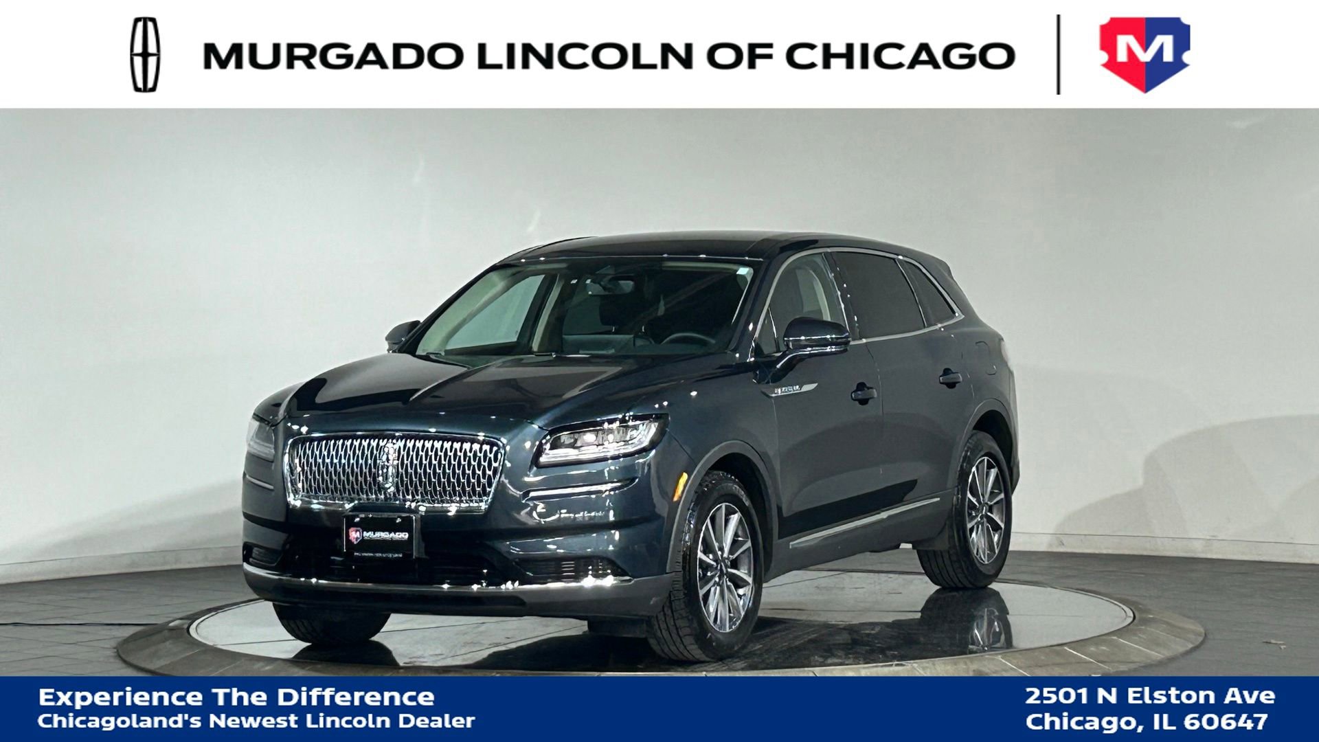 Used 2022 Lincoln Nautilus AWD image 4