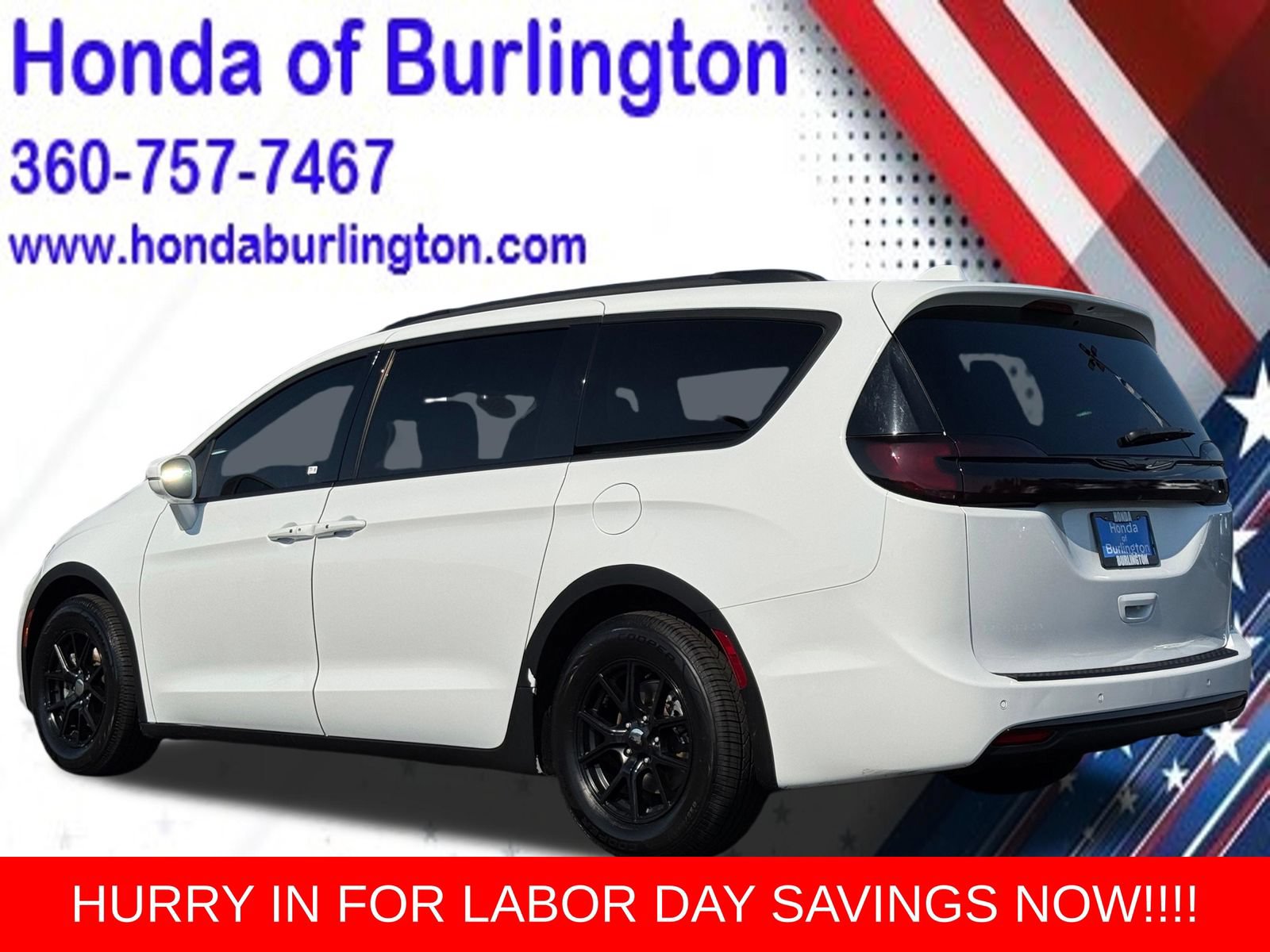 Used 2022 Chrysler Pacifica Touring-L FWD image 4