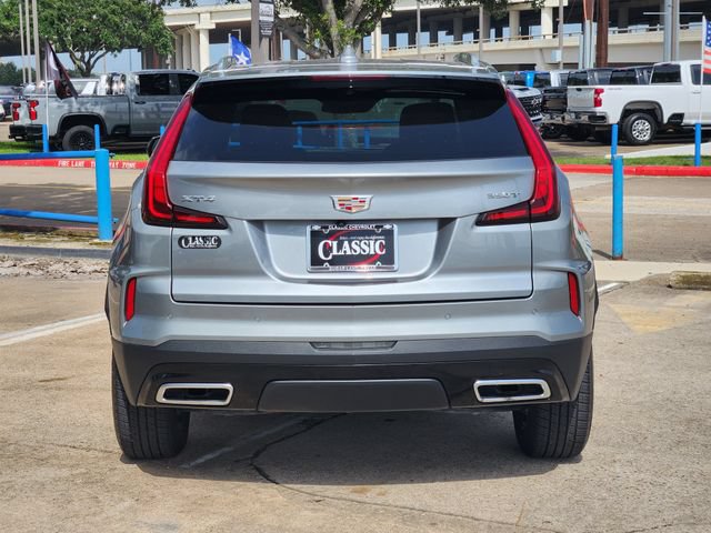 Used 2025 Cadillac XT4 Premium Luxury FWD image 6