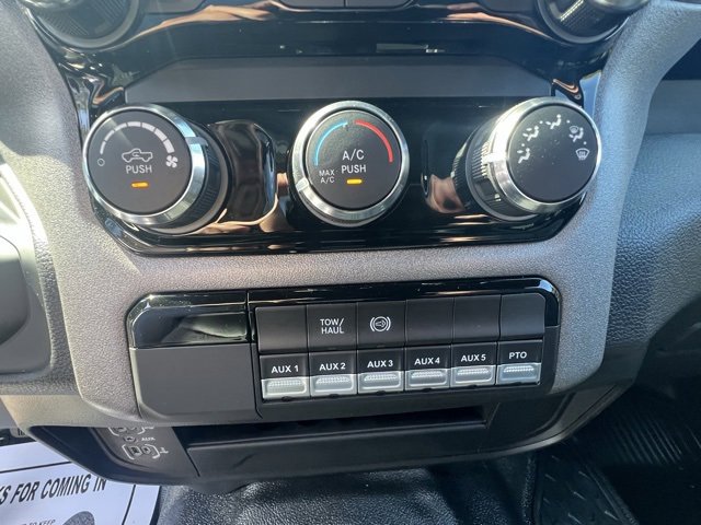 New 2026 RAM 3500 Tradesman image 18