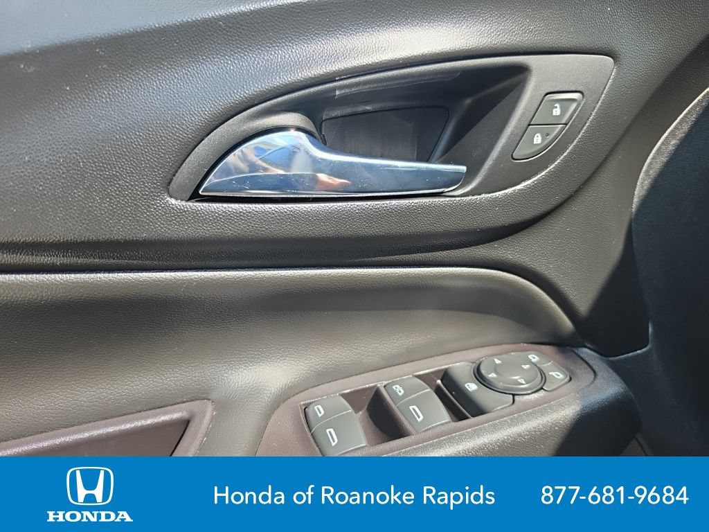 Used 2020 Chevrolet Equinox LT AWD/4WD image 11