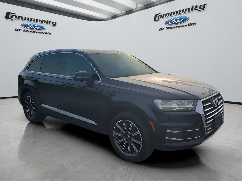 Used 2018 Audi Q7 3.0T Prestige image 3