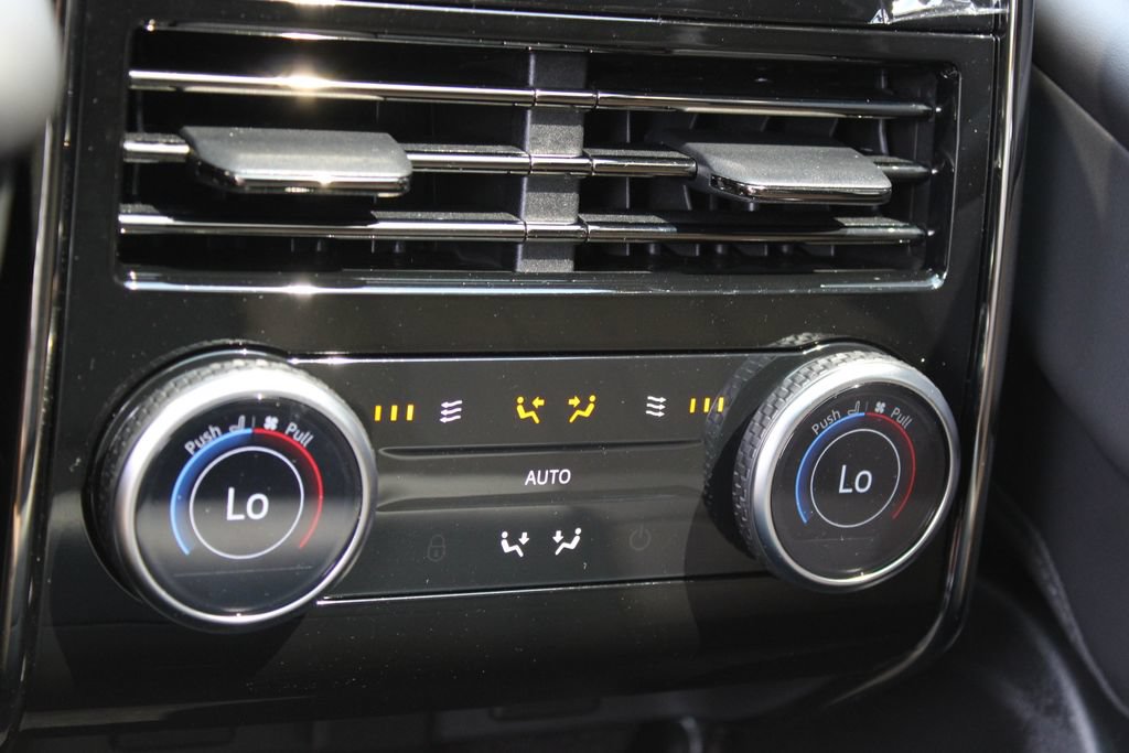 Used 2026 Land Rover Range Rover Sport Autobiography AWD/4WD image 18