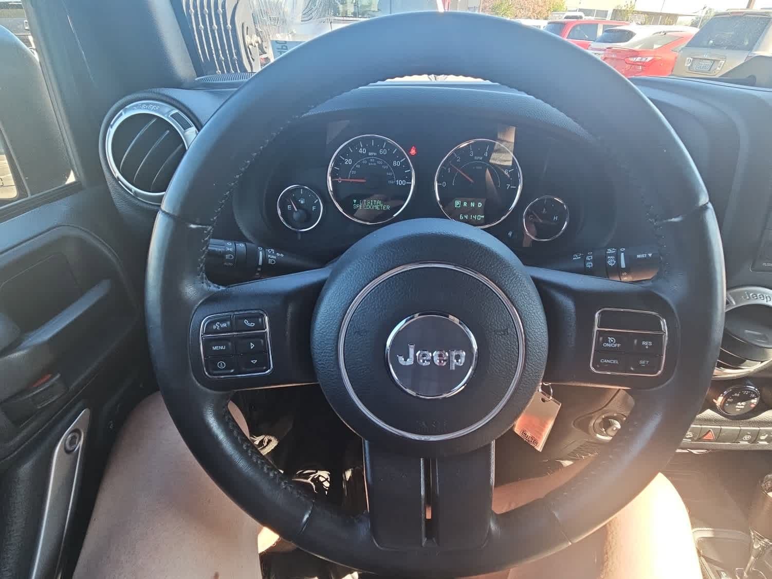 Used 2018 Jeep Wrangler Unlimited Sahara w/ Connectivity Group image 15