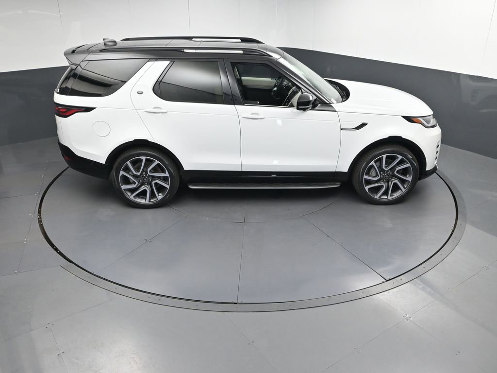 New 2025 Land Rover Discovery Dynamic SE AWD/4WD image 35
