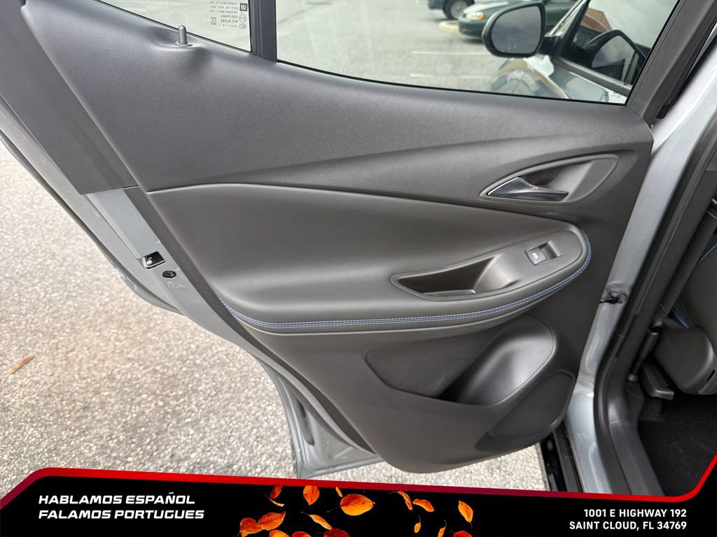 Used 2025 Buick Encore GX Sport Touring w/ Advanced Technology Package FWD image 26