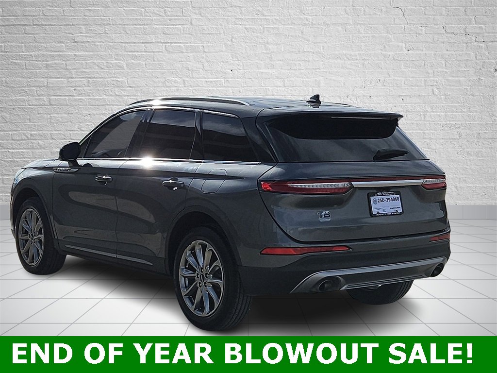 Used 2022 Lincoln Corsair FWD w/ Premium Package image 4