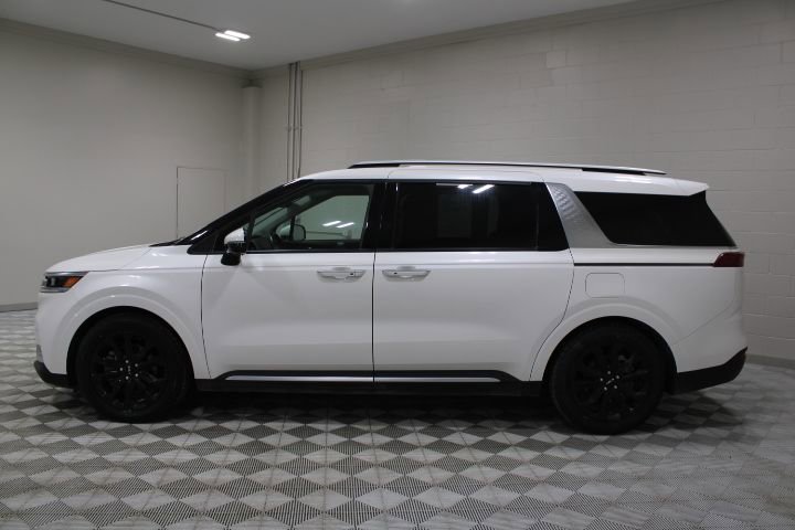 Used 2022 Kia Carnival SX image 8