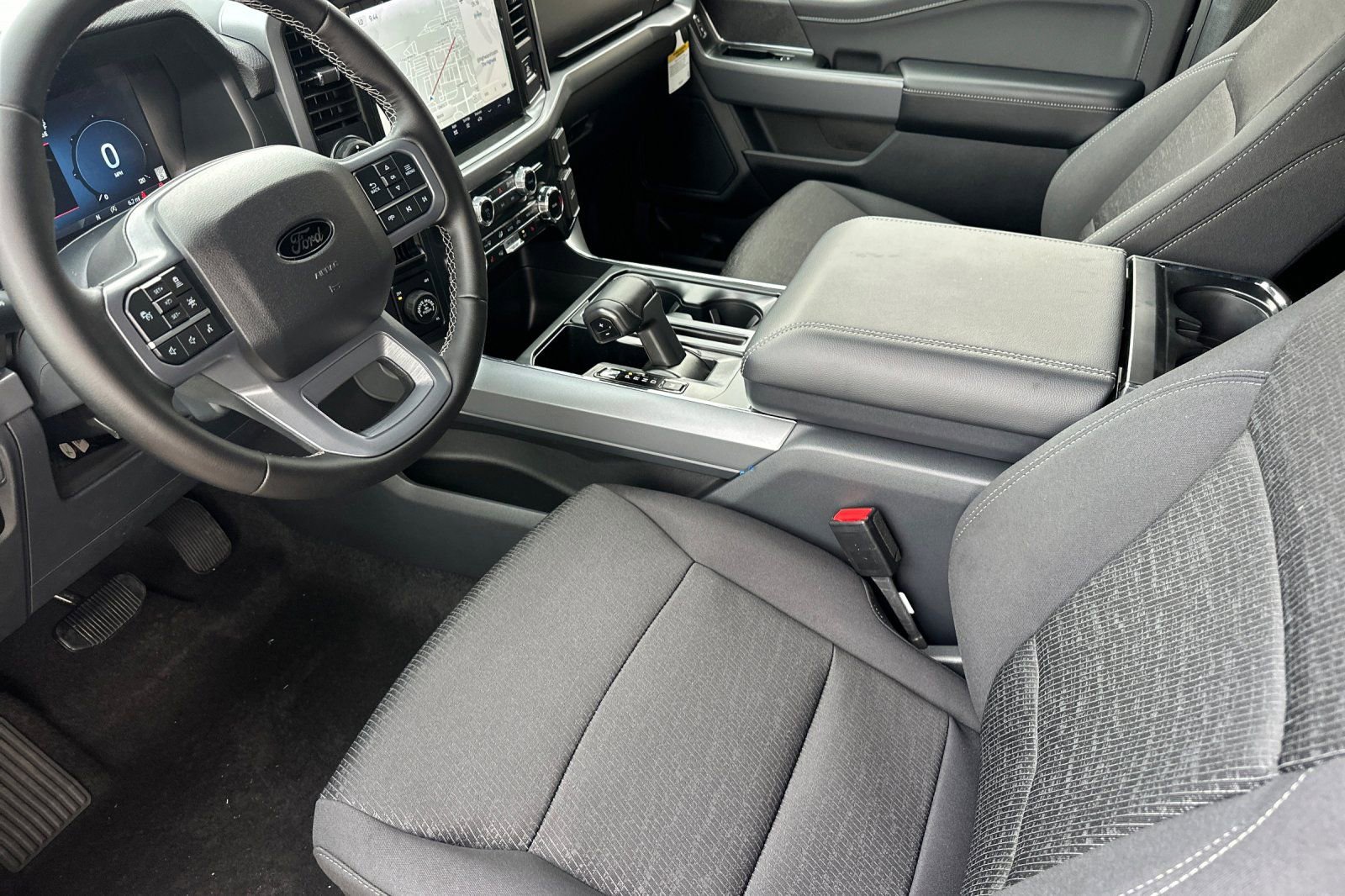 New 2025 Ford F150 XLT w/ Equipment Group 302A MID image 10