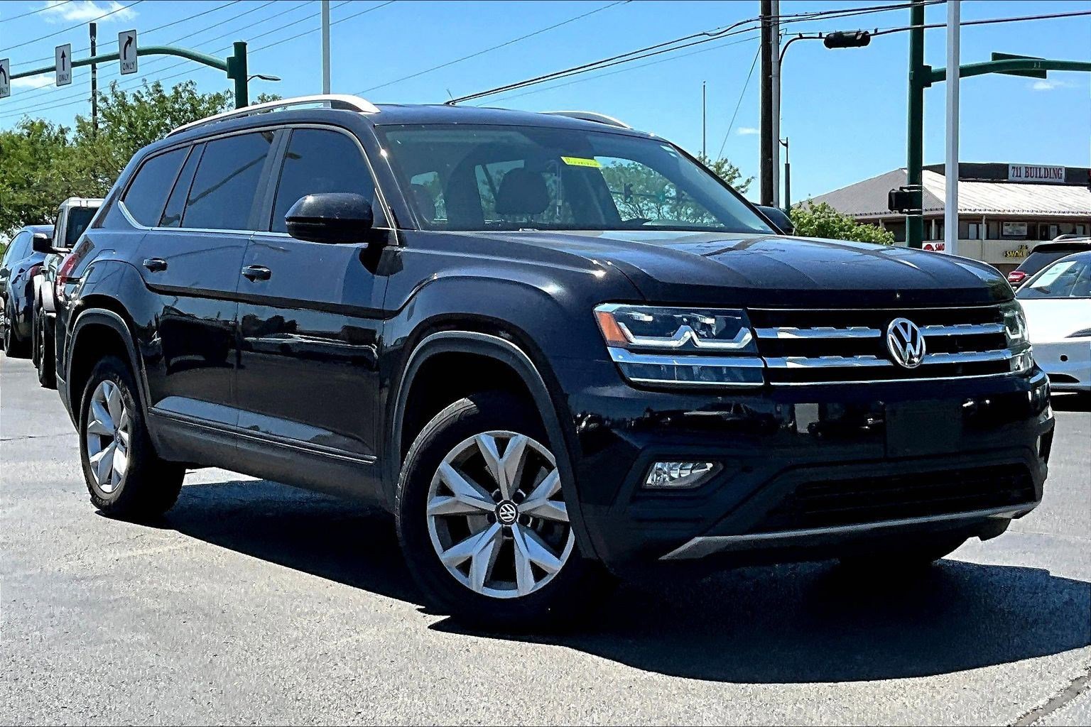 Used 2019 Volkswagen Atlas SE AWD/4WD image 3