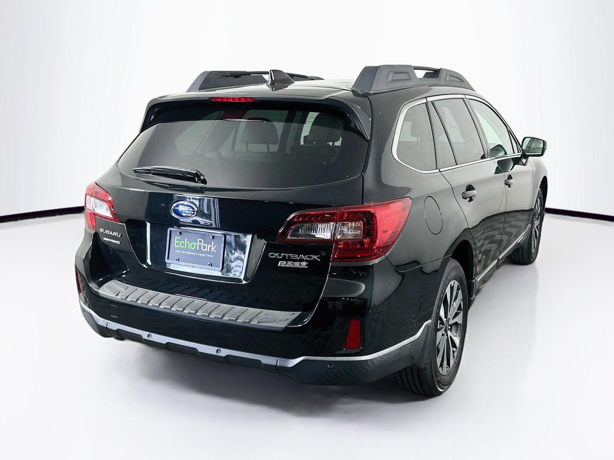 Used 2017 Subaru Outback 2.5i Limited AWD/4WD image 9