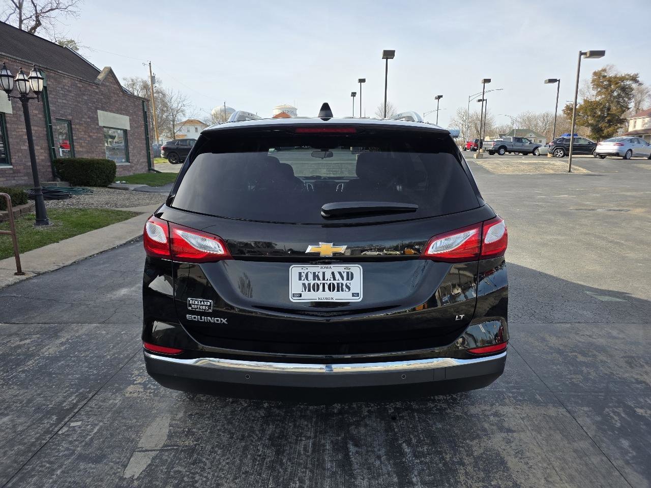 Used 2018 Chevrolet Equinox LT w/ Sun & Infotainment Package image 7