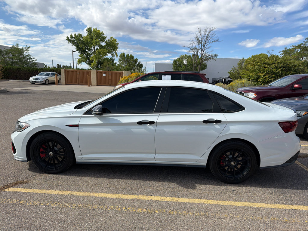 Used 2024 Volkswagen Jetta GLI 40th Anniversary Edition FWD image 14