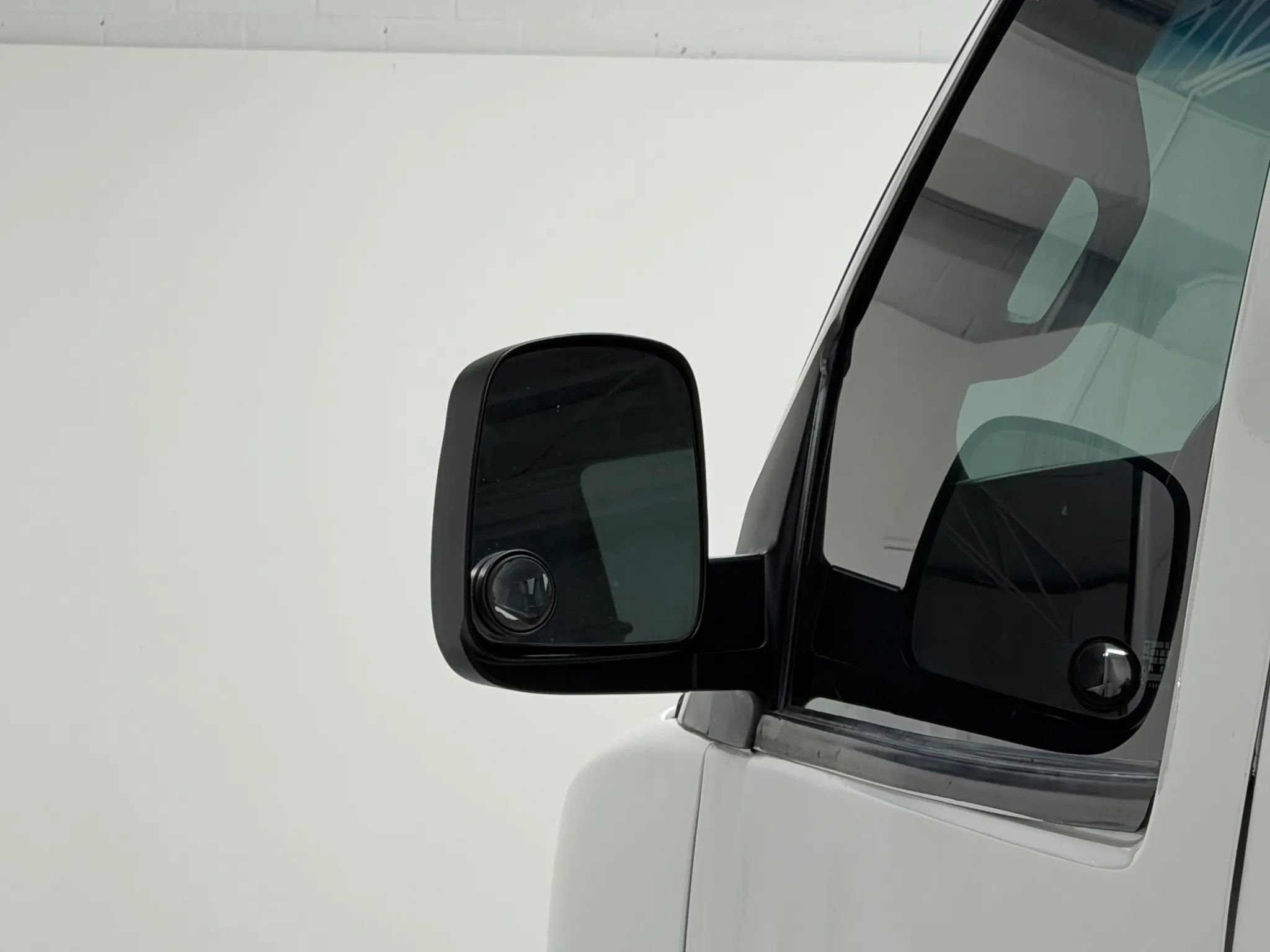 Used 2023 Chevrolet Express 3500 LS RWD image 39